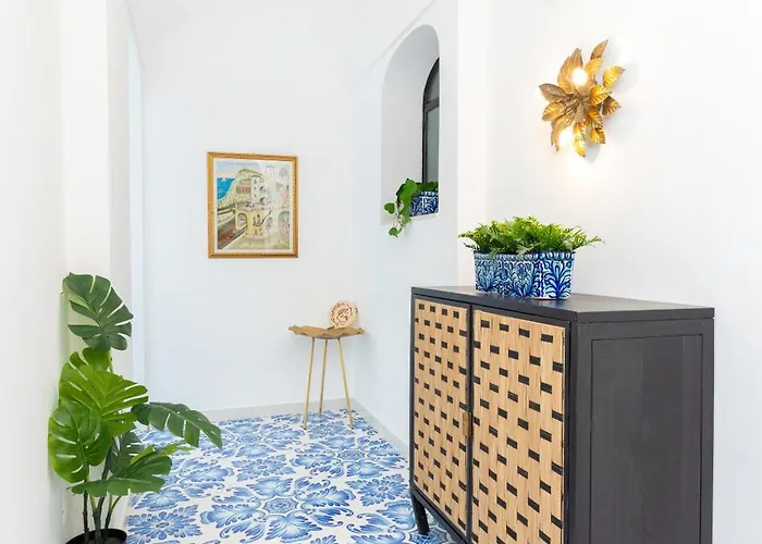 La Gloriette 招待所 3*